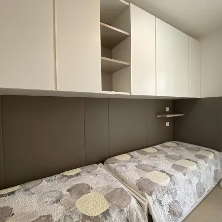 Immobiliare Jvl - White Apartment