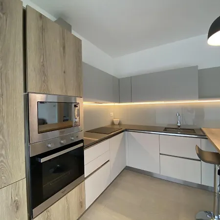 Immobiliare Jvl - White Appartement